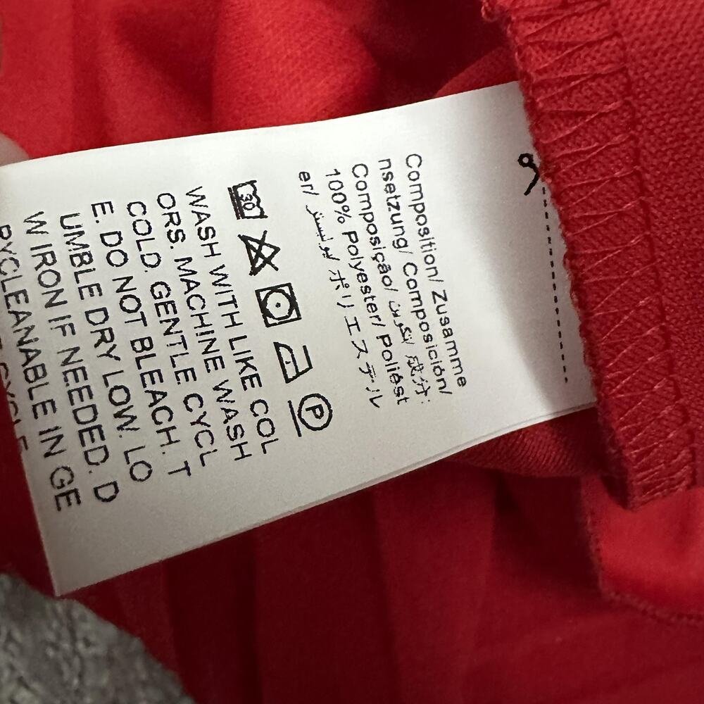 SHEIN Dress Womens Medium 6 Red Pleated Midi V Notch Back Zip Holiday Christmas - Picture 12 of 12